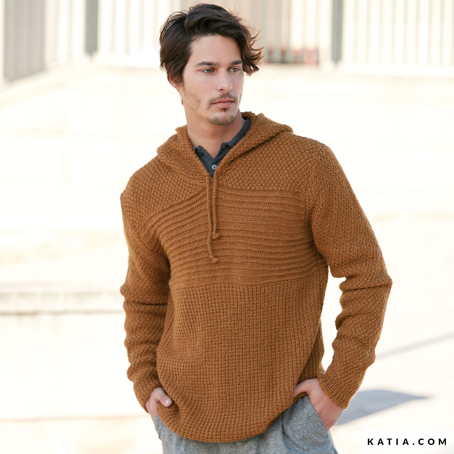 pull-laine-capuche-homme-237sba-1.jpg
