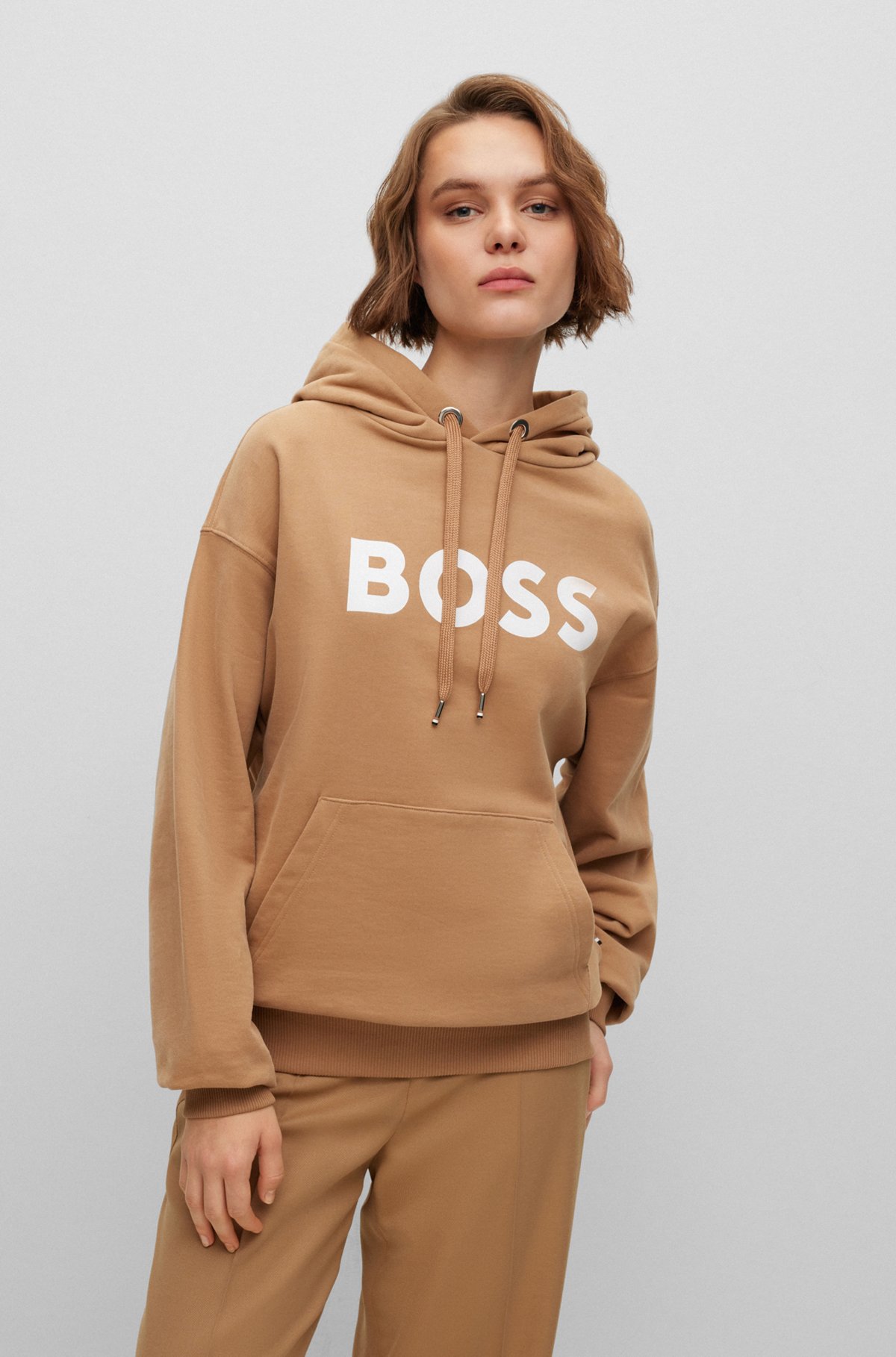sweat-a-capuche-boss-226dva-1.jpg