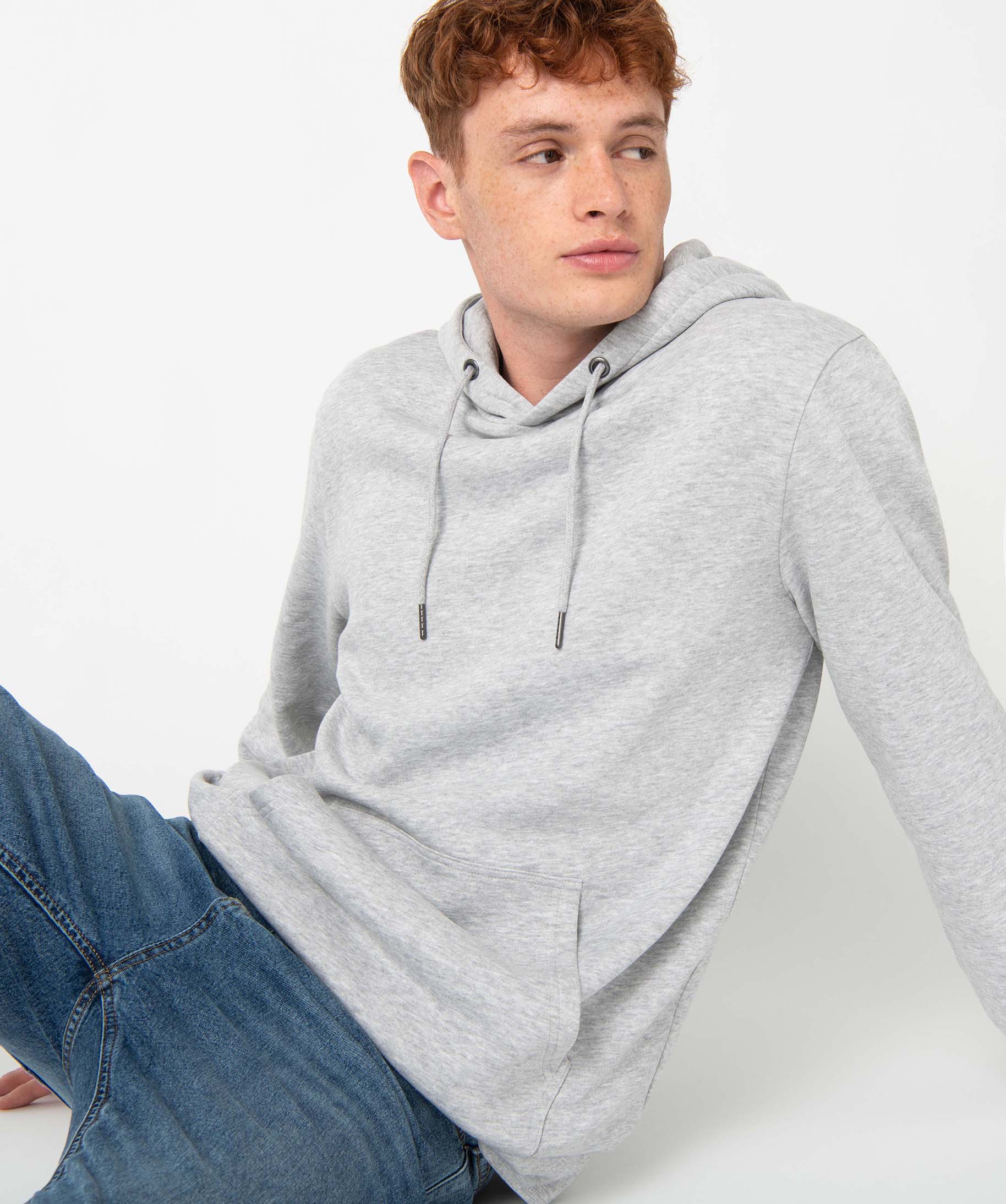 sweat-a-capuche-gris-homme-608qrk-1.jpg