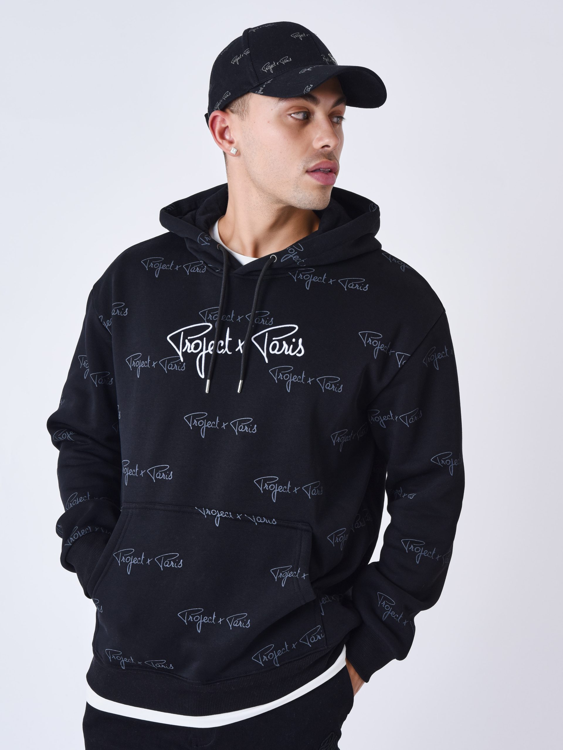 sweat-a-capuche-imprime-409bon.jpg