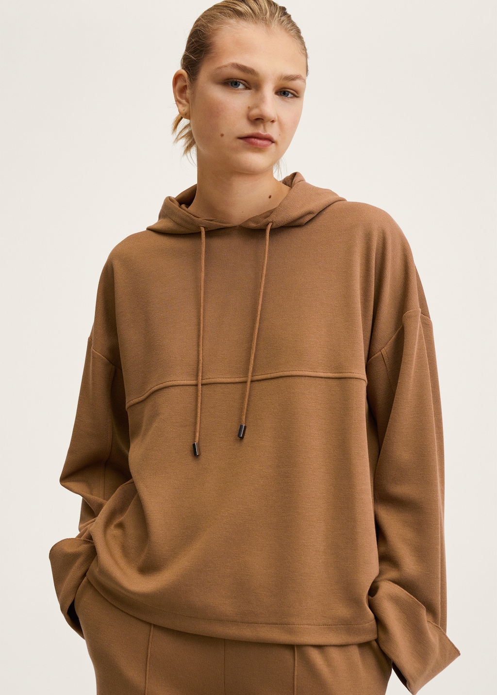 sweat-a-capuche-oversize-037lju.jpg