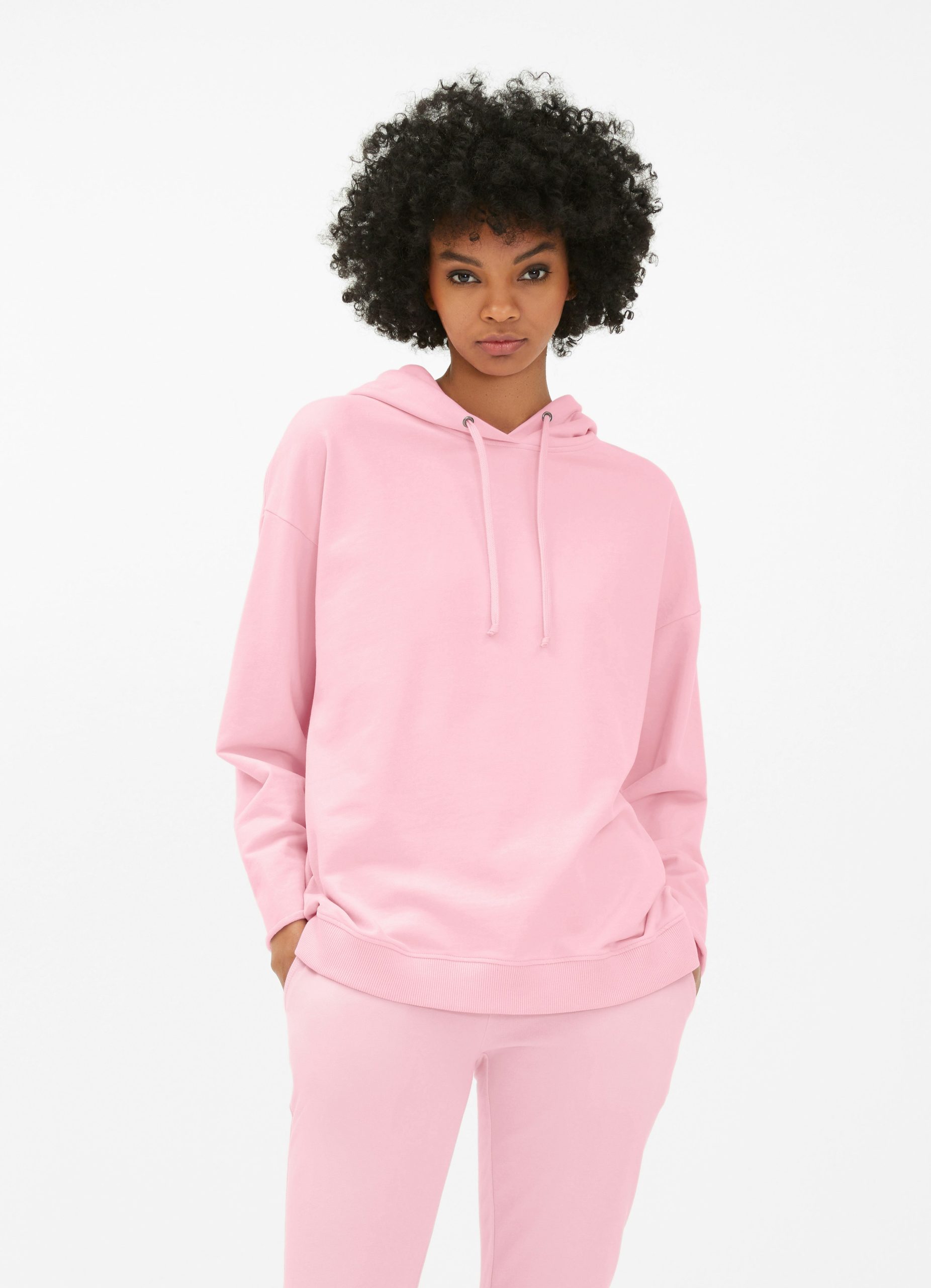 sweat-a-capuche-oversize-femme-029atn.jpg