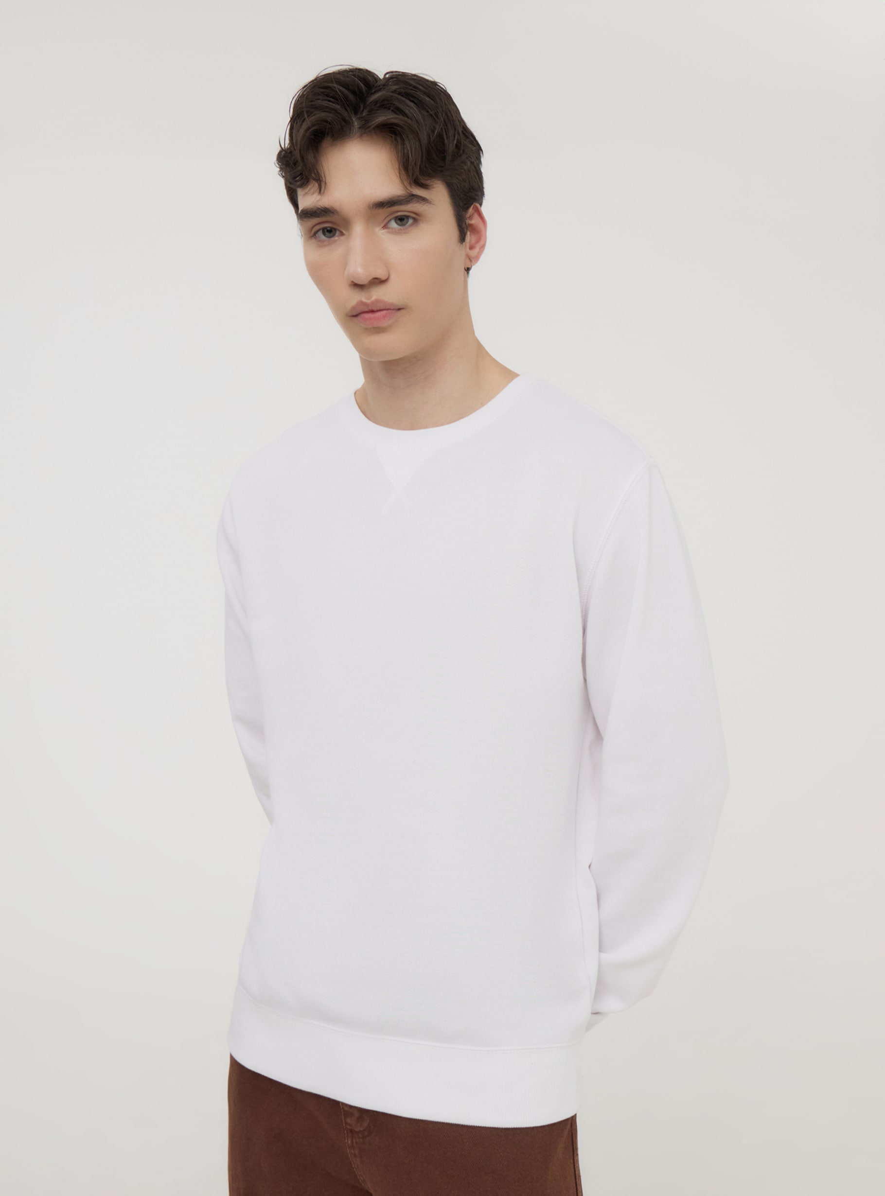 sweat-blanc-sans-capuche-226gep-1.jpg
