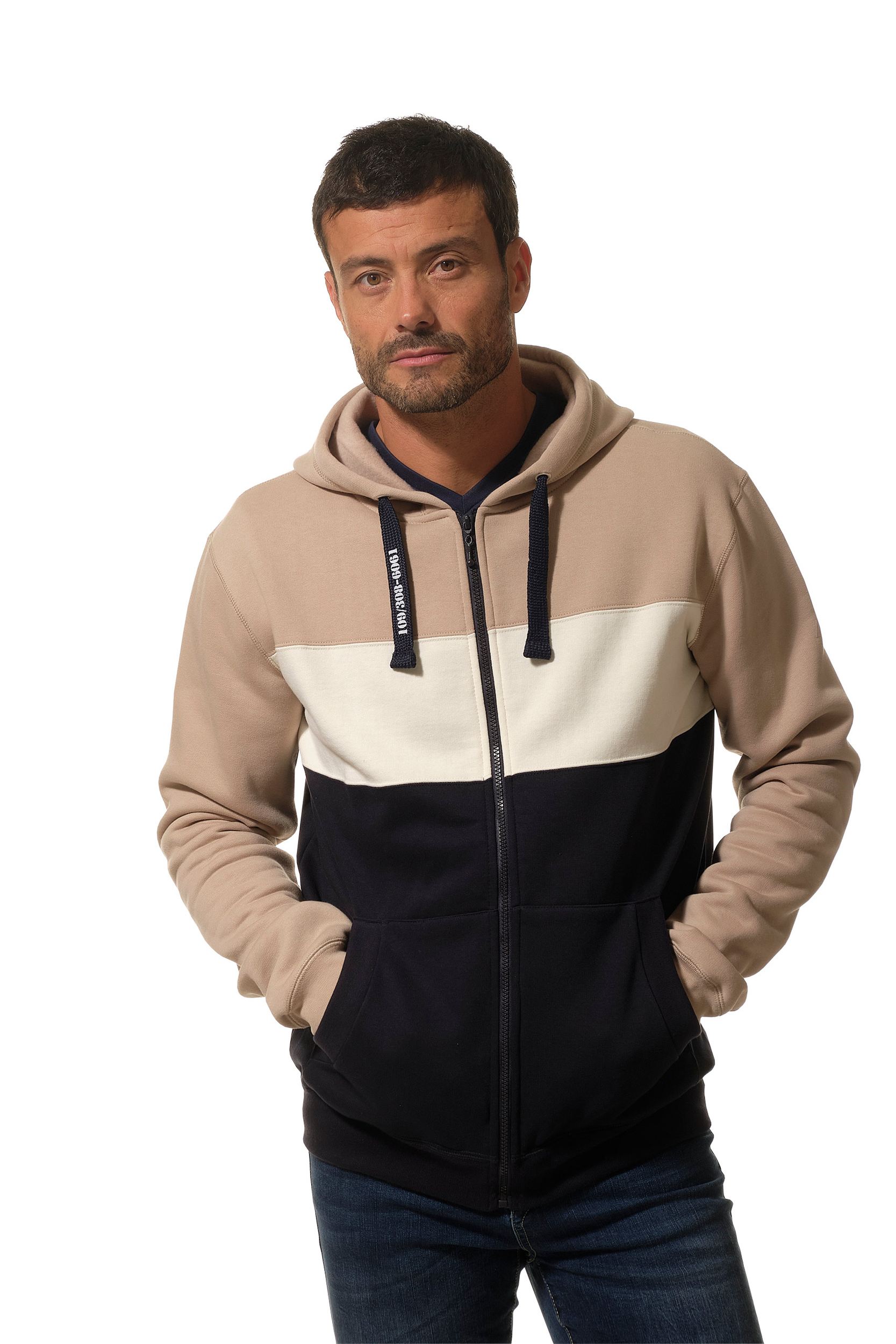 sweat-capuche-chaud-homme-776uji-1.jpg