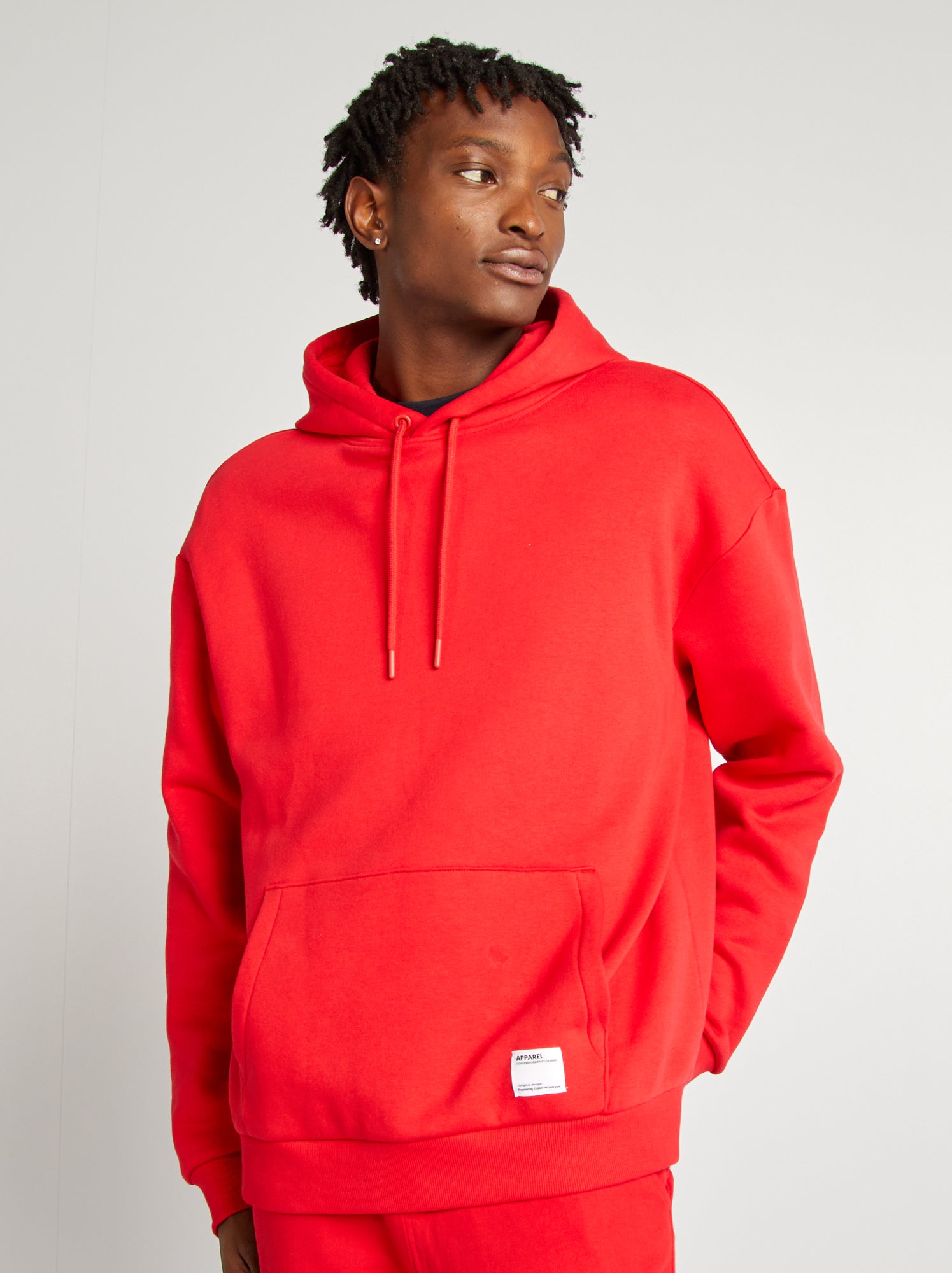 sweat-capuche-rouge-912wtn-1.jpg