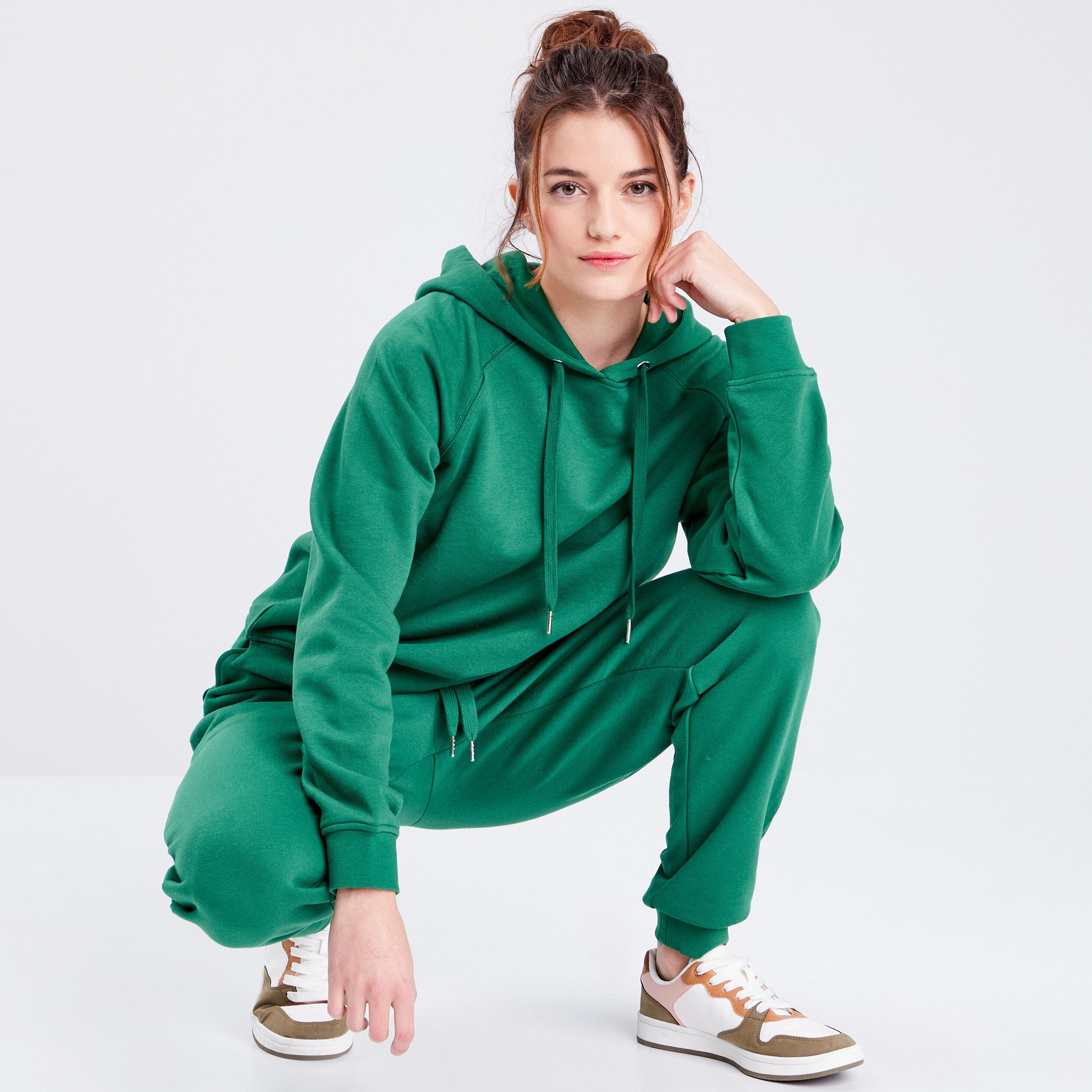 sweat-capuche-vert-femme-297wow-1.jpg